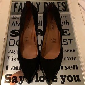 Cathy Jean Black Heels